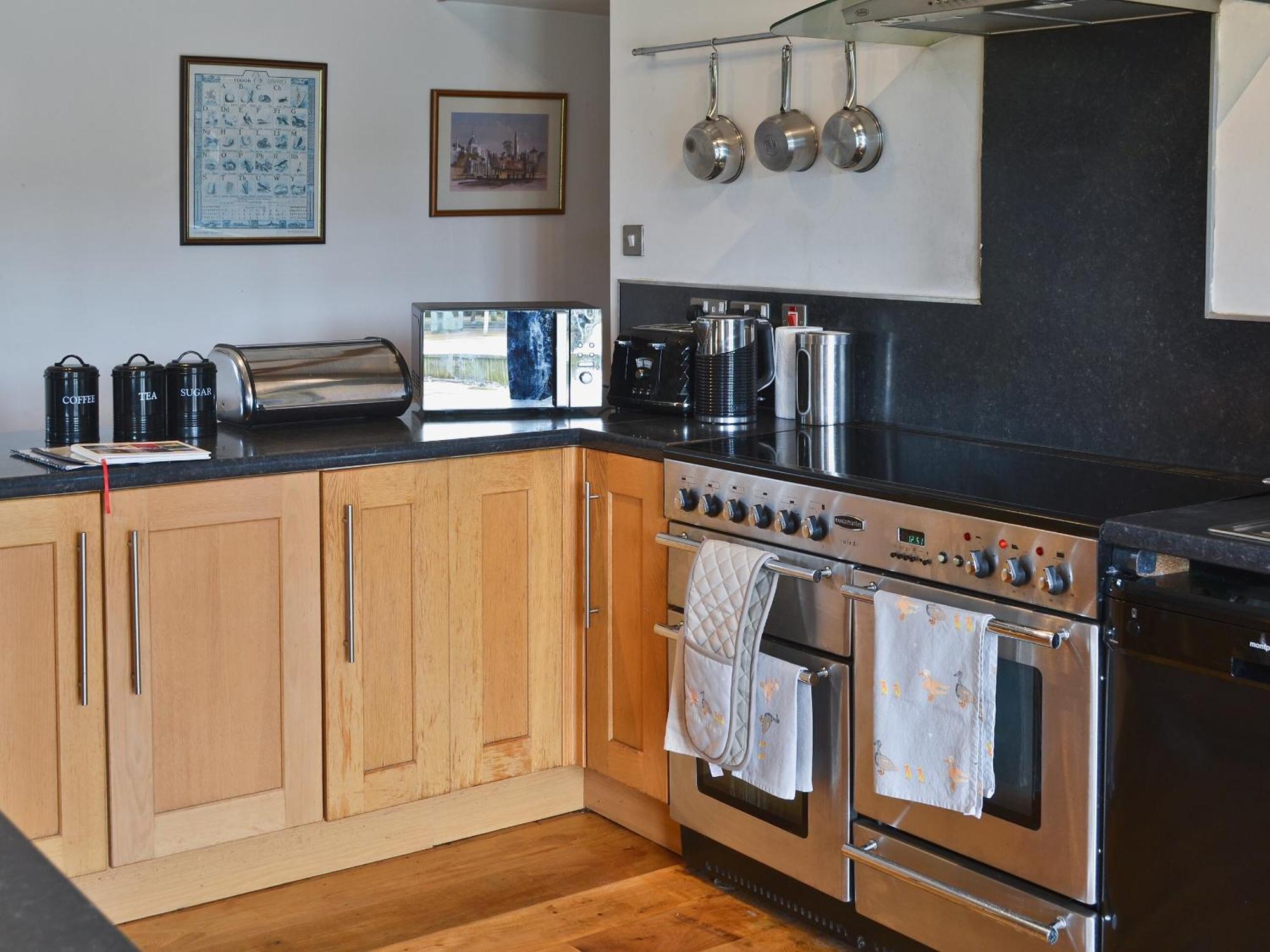 Glanrafon Isaf Villa Llanwnda  Luaran gambar